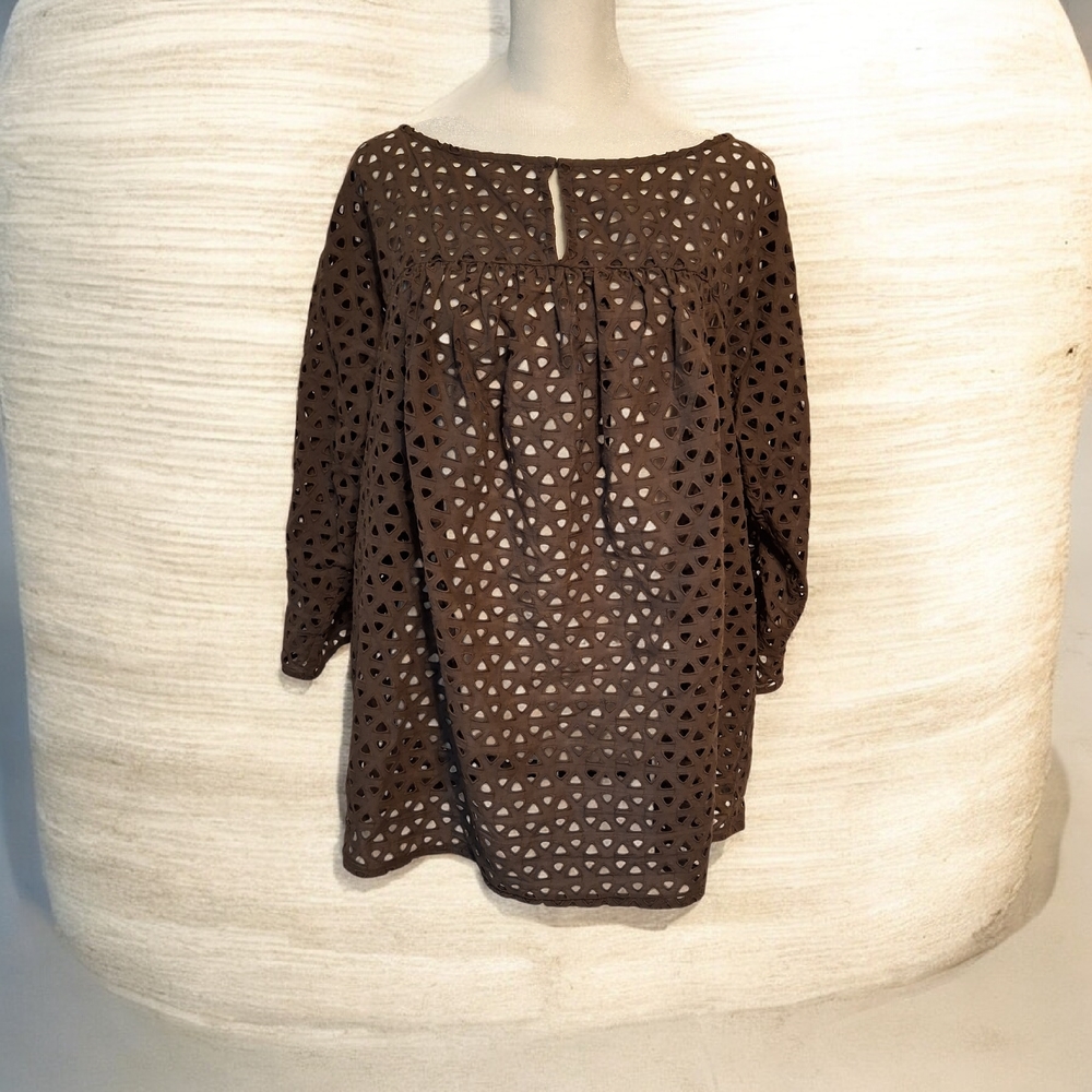 Liz Claiborne Brown Eyelet W/ Triangle cut outs Blouse - Picture 5 of 11